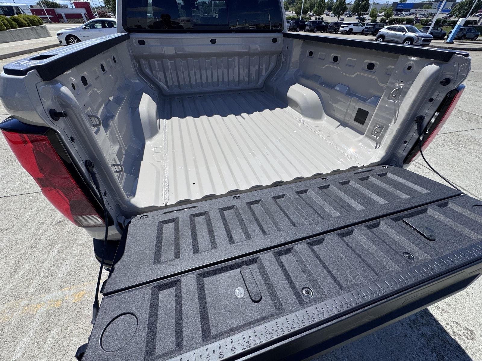 2026 Chevrolet Colorado Trail Boss - Photo 39