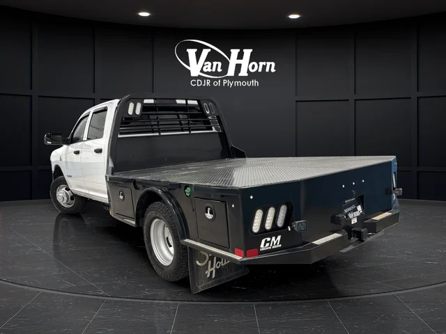 Used 2022 Bright White Clearcoat Ram Tradesman image 5