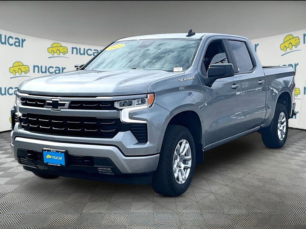 Used 2023 Gray Chevrolet RST image 3