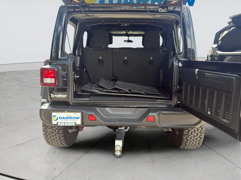 Used 2023 Black Jeep High Tide image 9