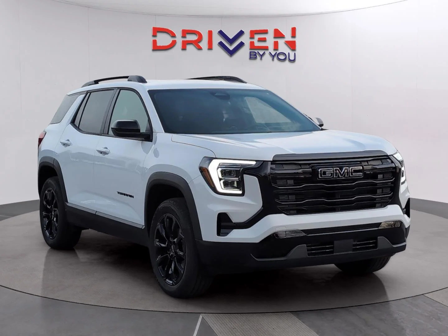 New 2026 Summit White GMC Elevation image 7