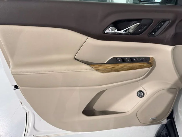 Used 2018 White GMC Denali image 18