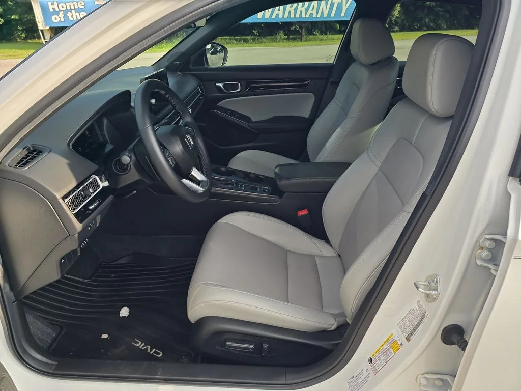 Used 2026  Honda Sport image 12