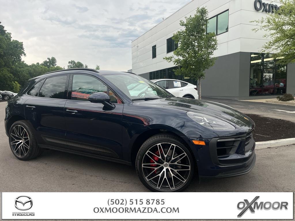 2022 Porsche Macan S's photo