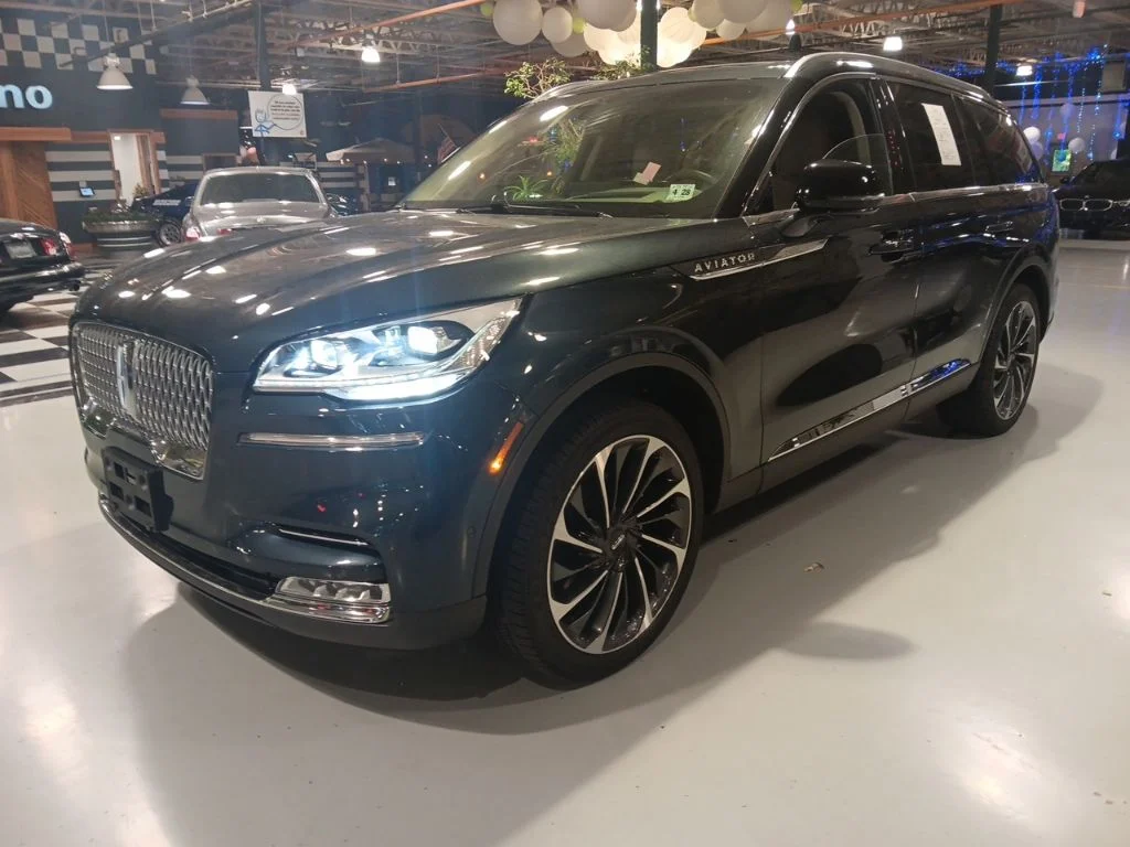 2023 Lincoln Aviator Reserve AWD's photo