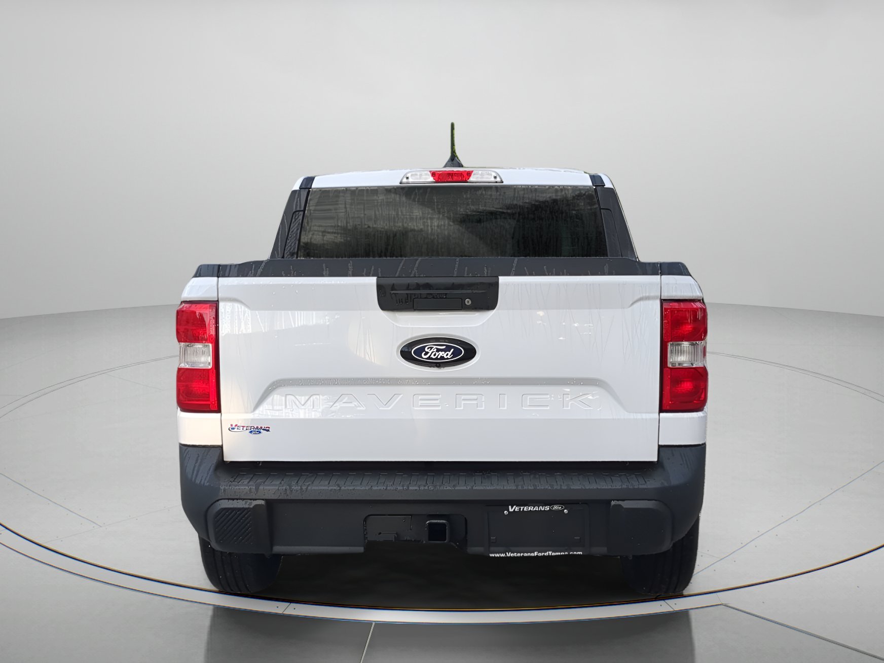 New 2026 Oxford White Ford XLT image 38