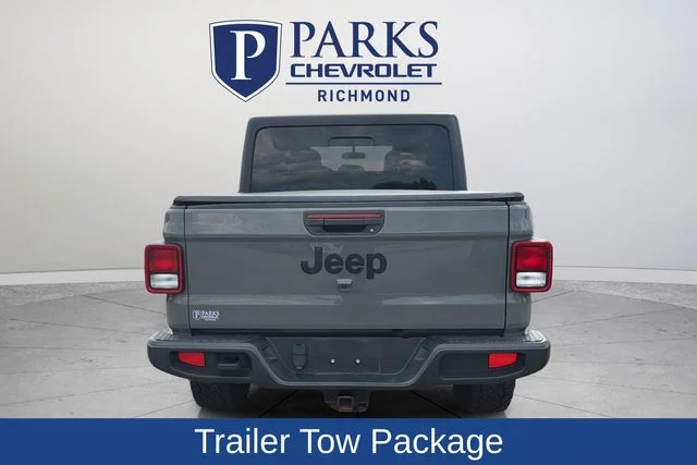 Used 2022 Gray Jeep Altitude image 7