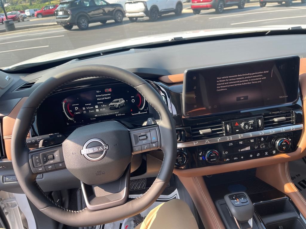 New 2026 White Nissan Platinum image 16