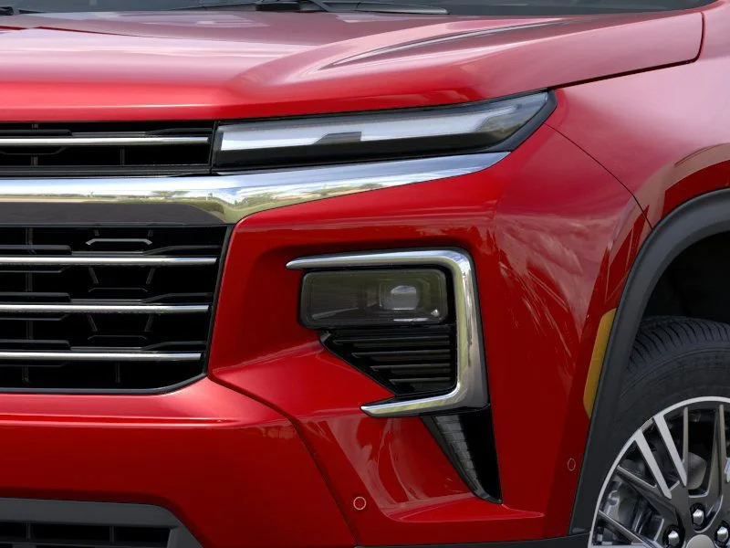 Used 2025 Radiant Red Tintcoat Chevrolet LT image 10