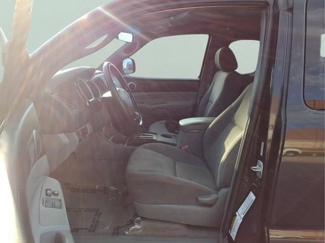 Used 2006  Toyota Y image 10