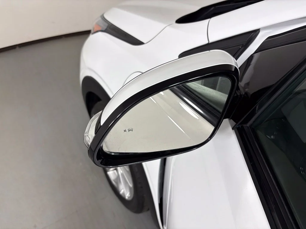 Certified Used 2023 SUMMIT WHITE Chevrolet LT image 14
