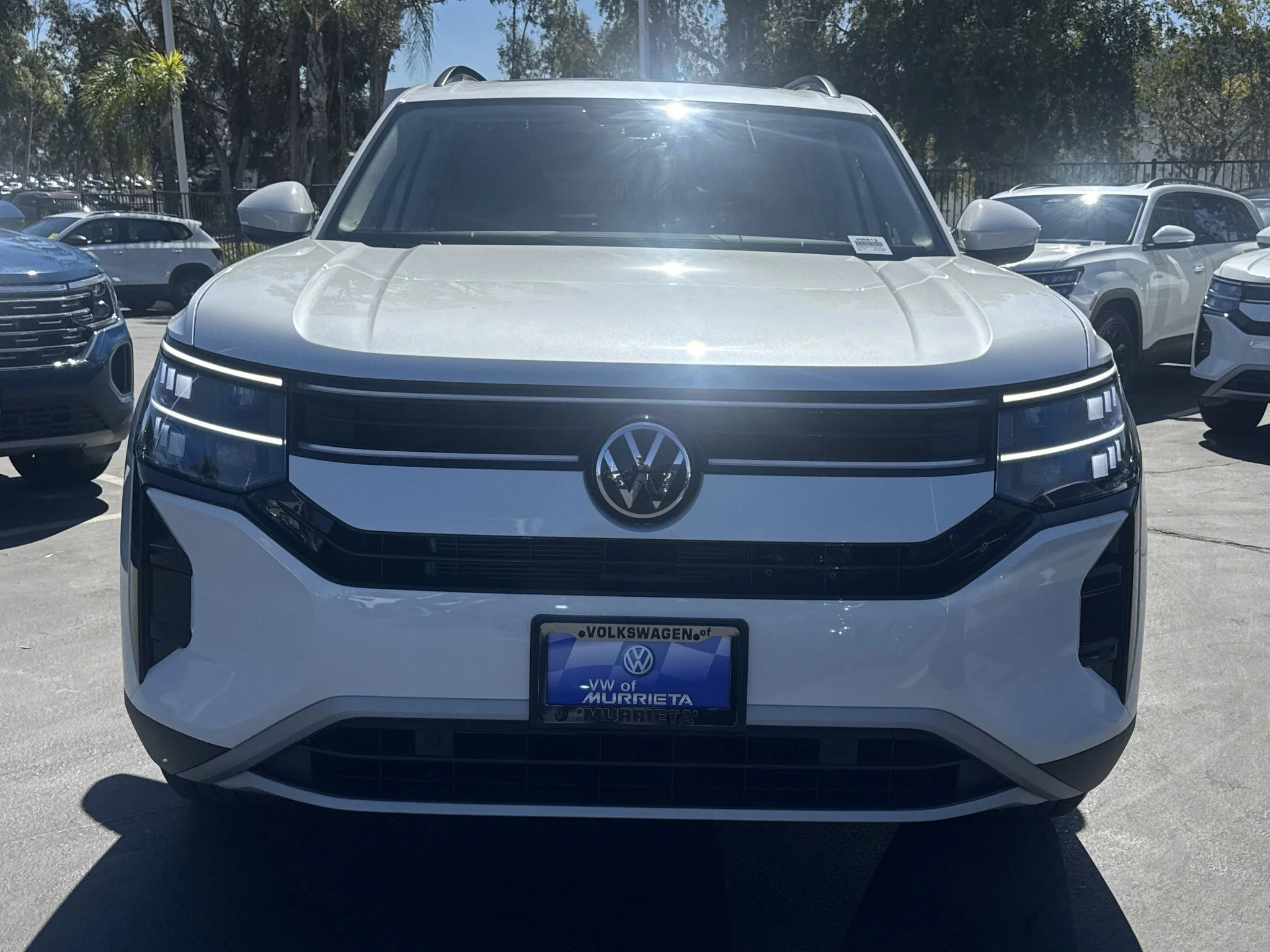 New 2027 Opal White Pearl Volkswagen SE w/Technology image 2