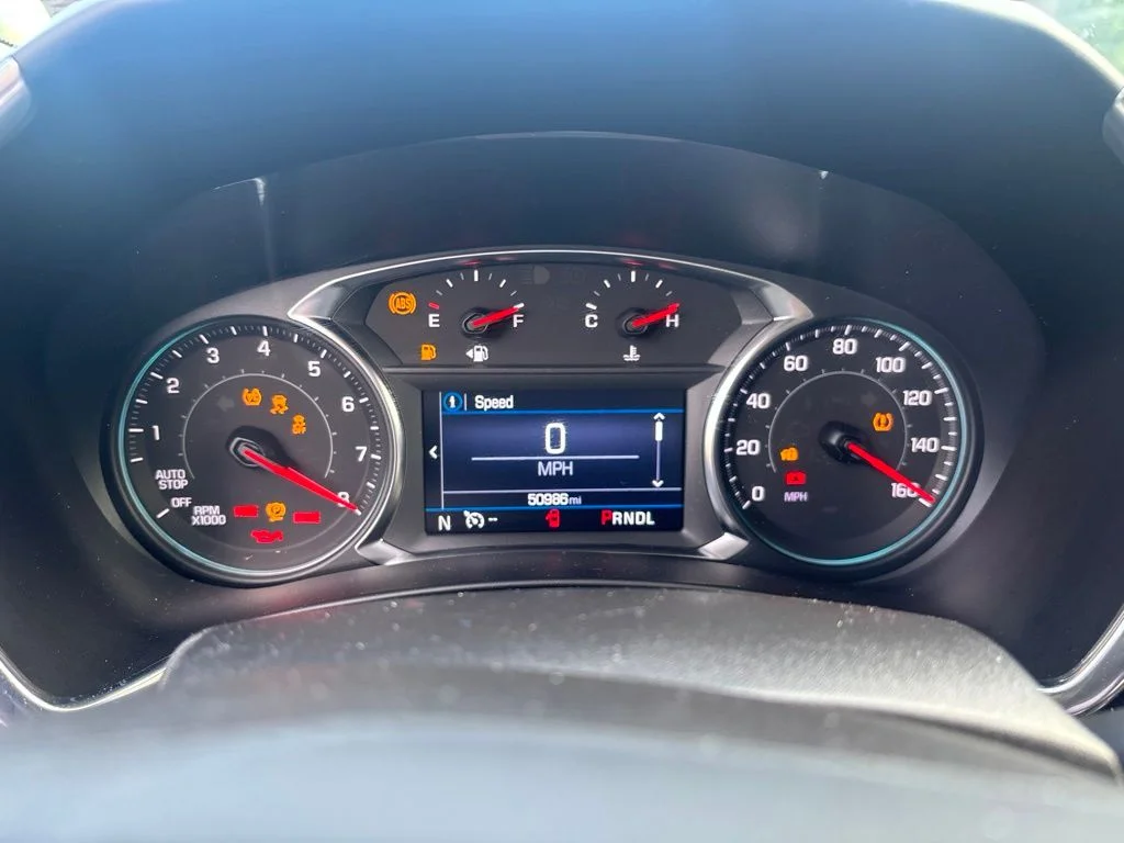 Used 2023 White Chevrolet LT image 21