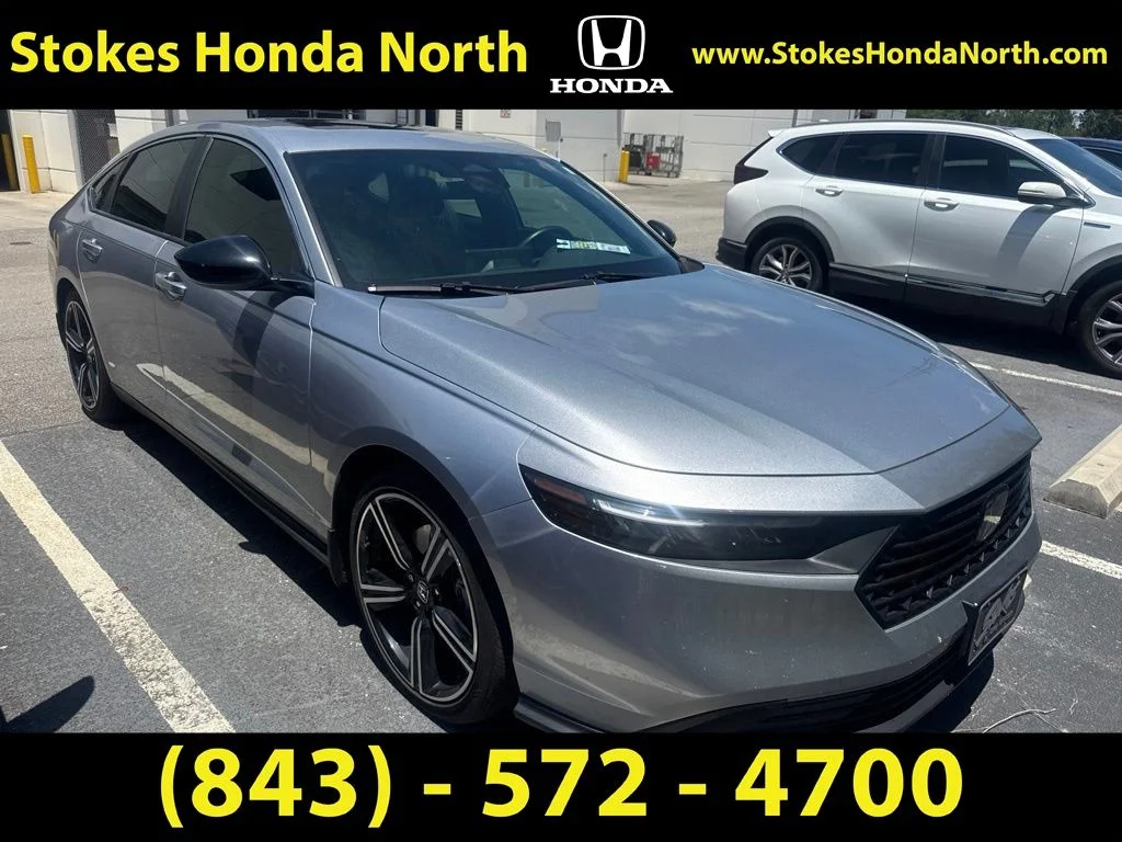 Used 2024  Honda Sport image 4