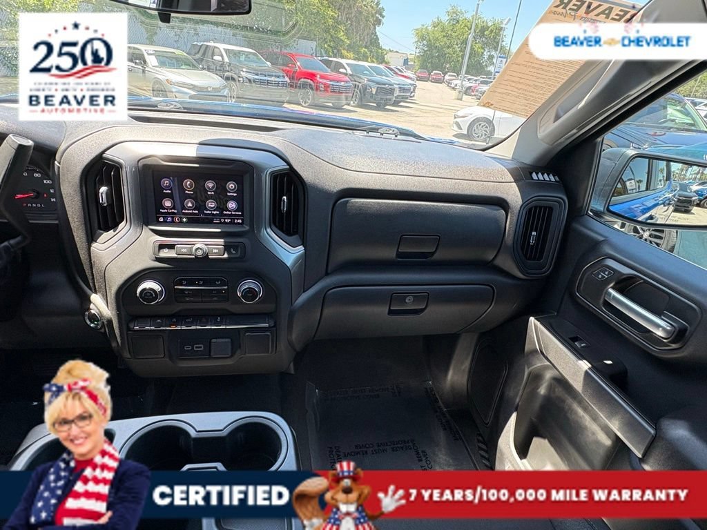 Used 2025 Riptide Blue Metallic Chevrolet Custom image 17