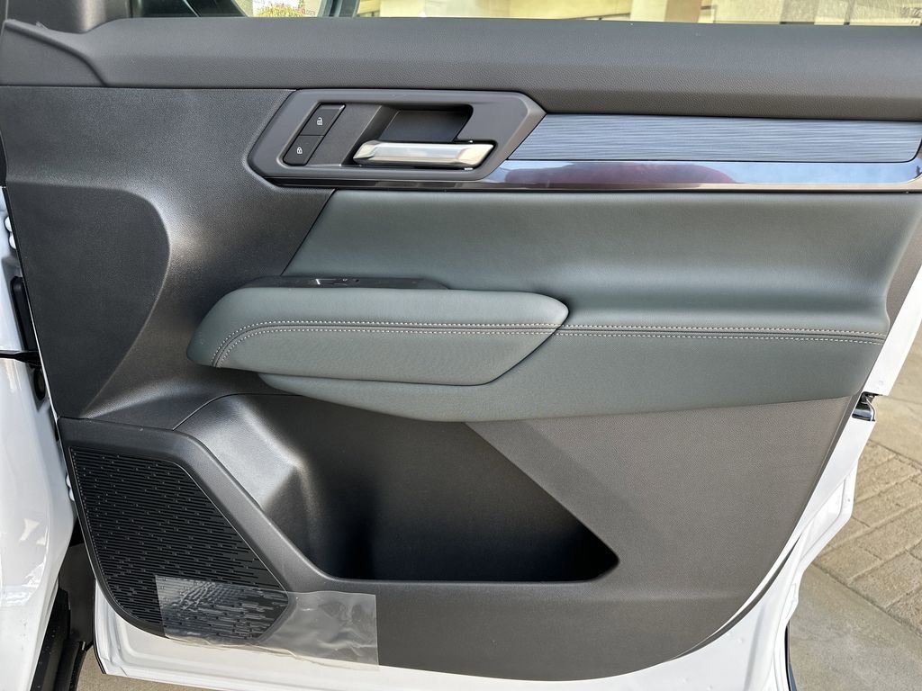 2026 GMC Terrain AT4 - Photo 35