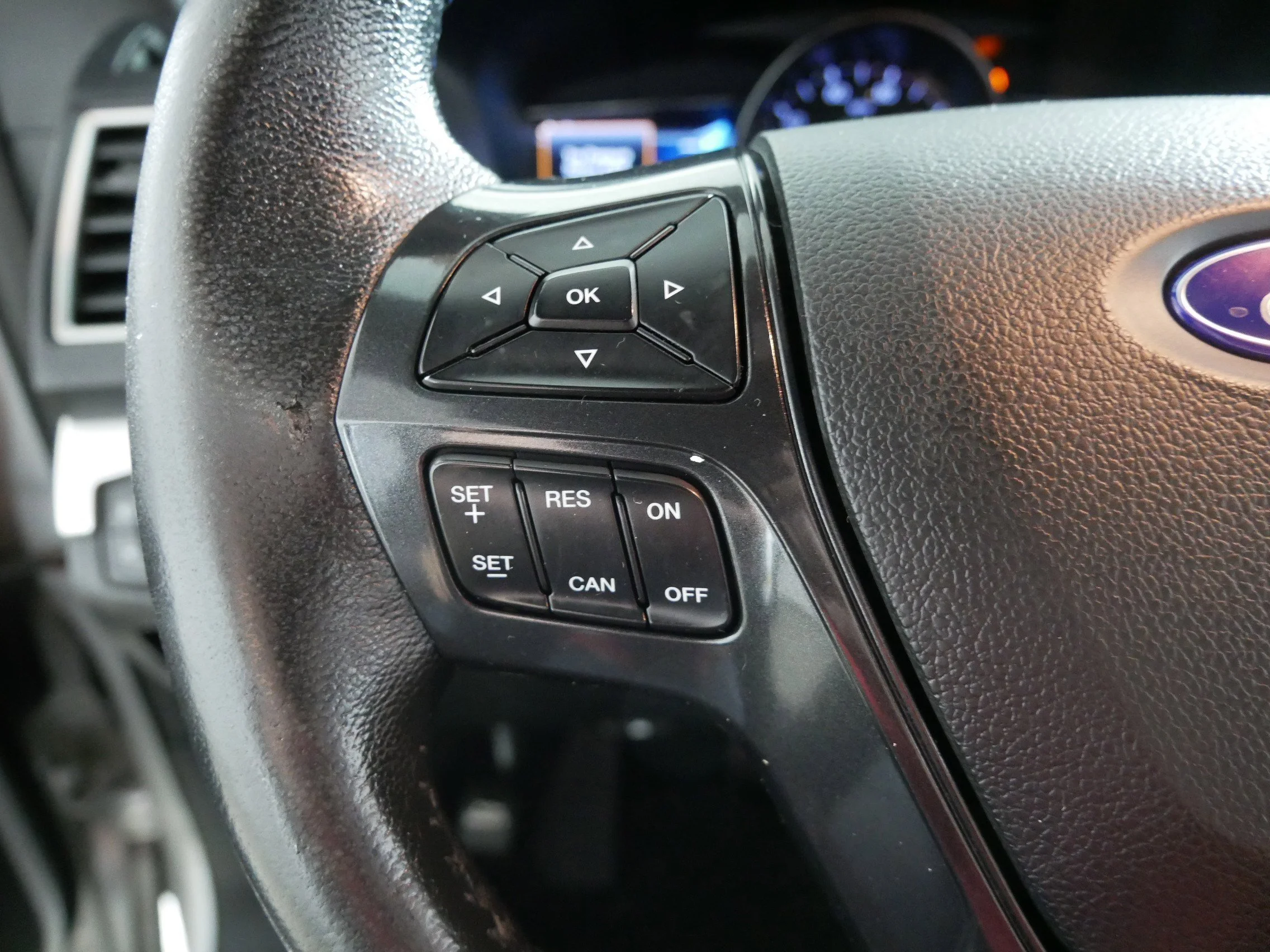 Used 2017 Ingot Silver Metallic Ford XLT image 27