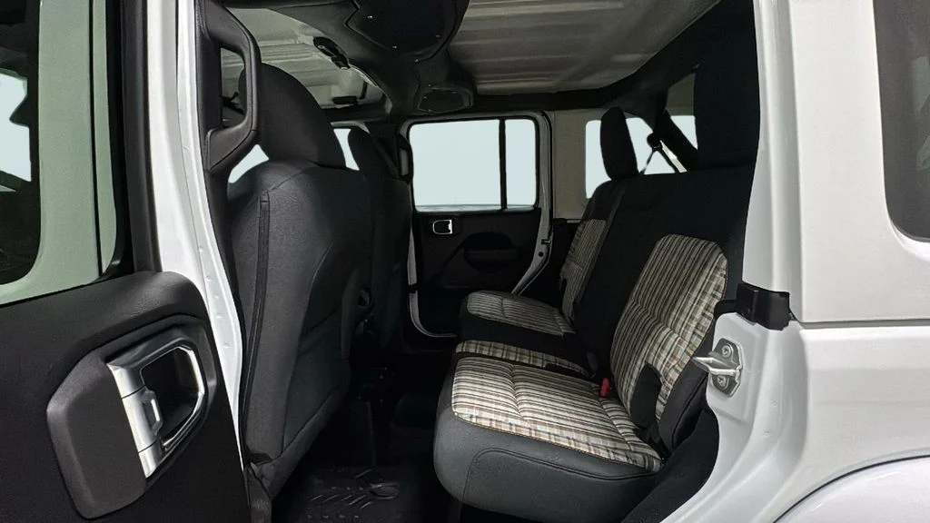New 2026 White/off-white Jeep Sport image 12