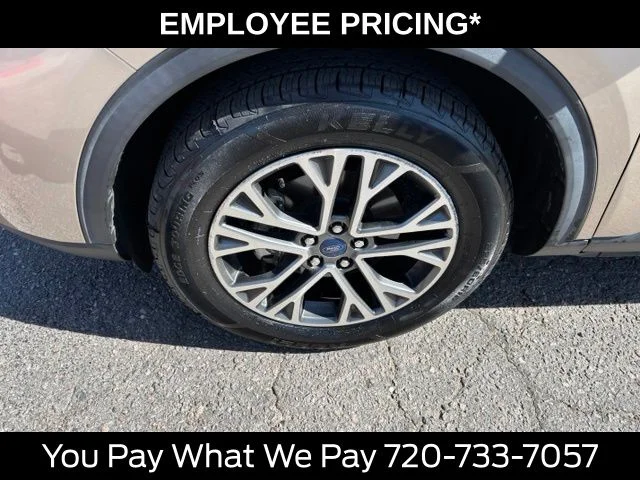 Used 2020 Gold Ford SEL image 10
