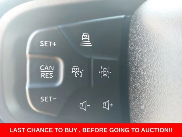 Used 2024 Gray Ford Badlands image 17