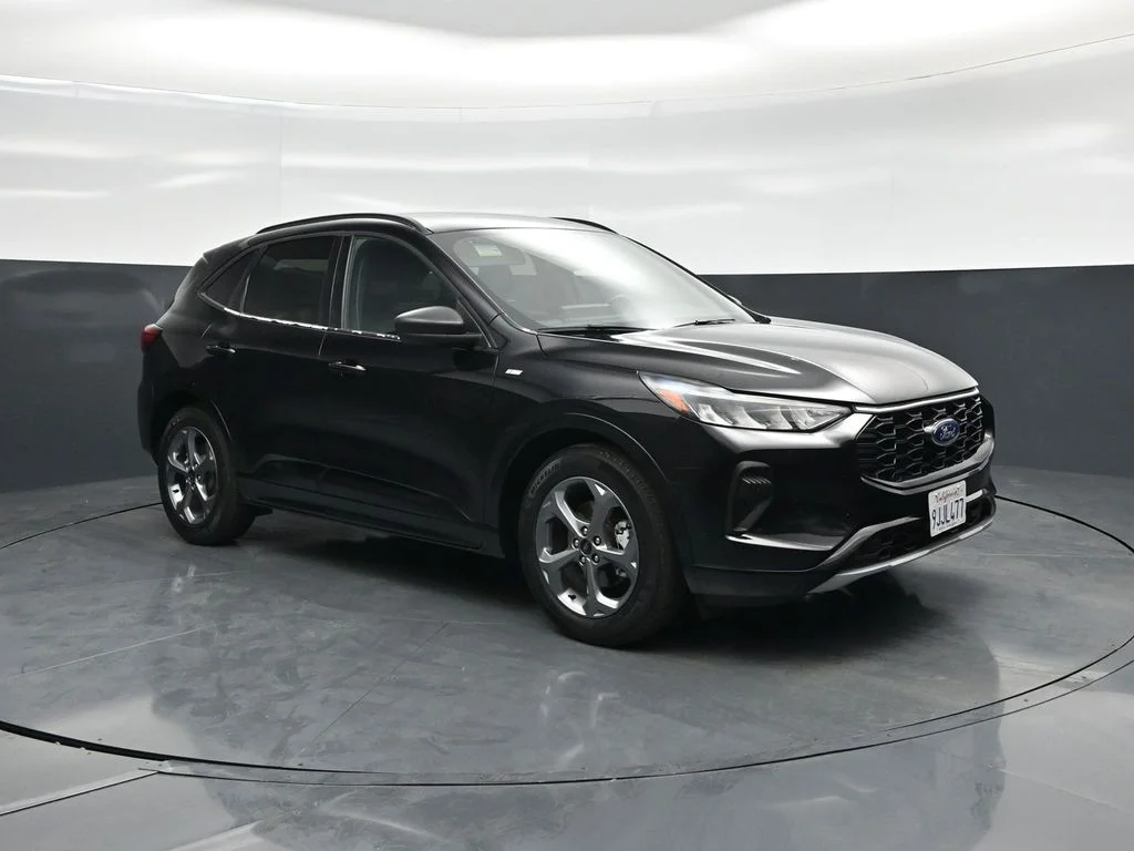 Used 2023 Black Ford ST-Line image 19