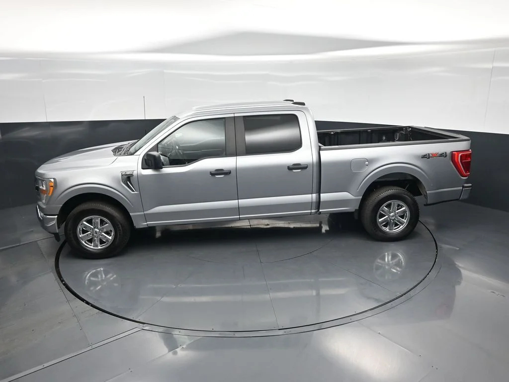 Certified Used 2022  Ford XLT image 39