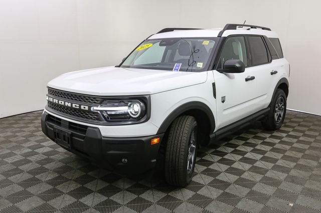 Used 2025 White Ford Big Bend image 5