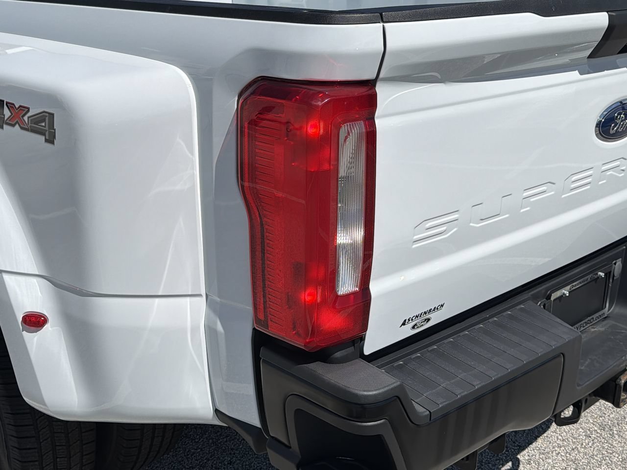 Used 2026 Oxford White Ford XL image 7