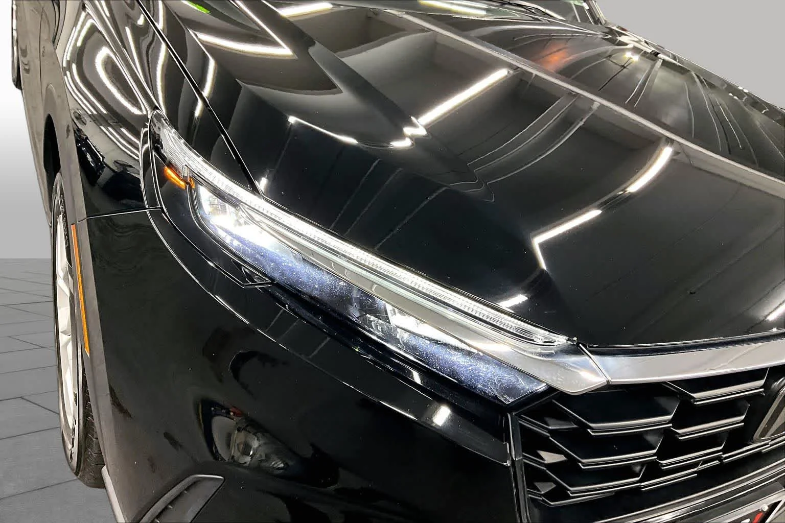 Used 2024 Crystal Black Pearl Honda LX image 27
