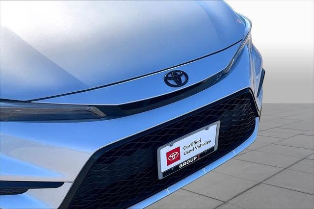 Certified Used 2024 CLASSIC SILVER METALLIC Toyota  image 29