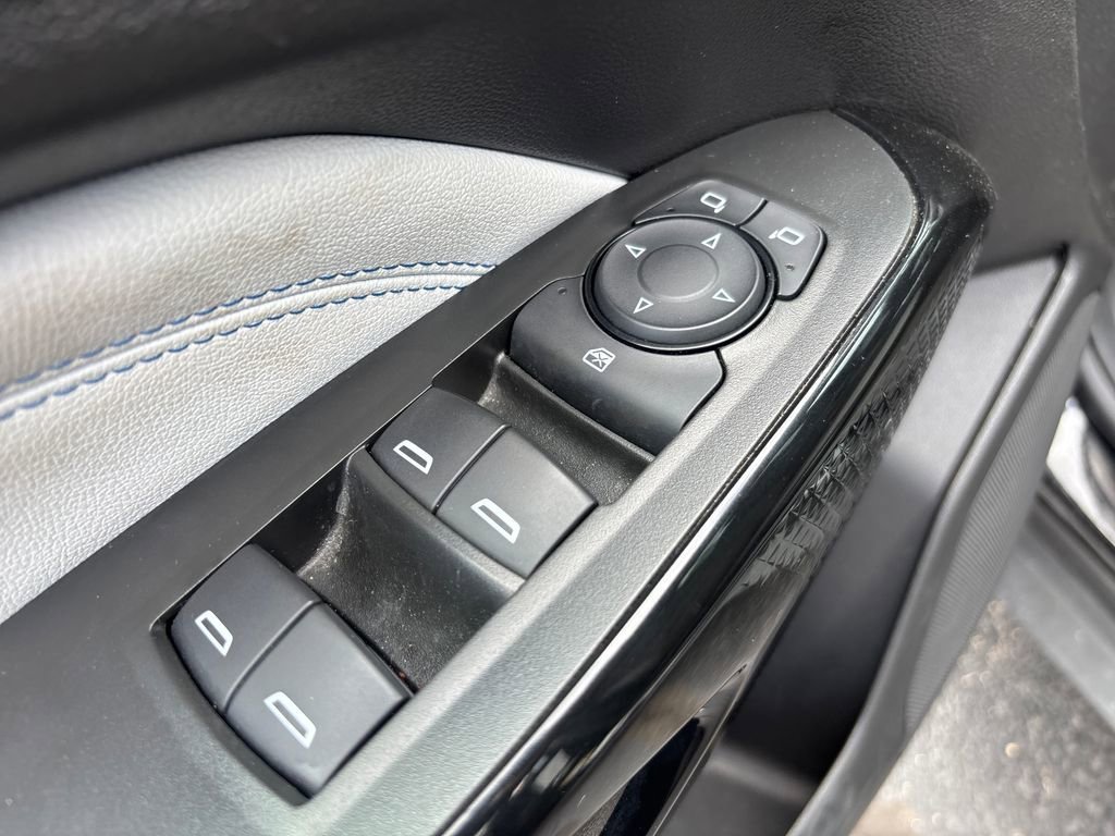 2025 Chevrolet Trax LT - Photo 13