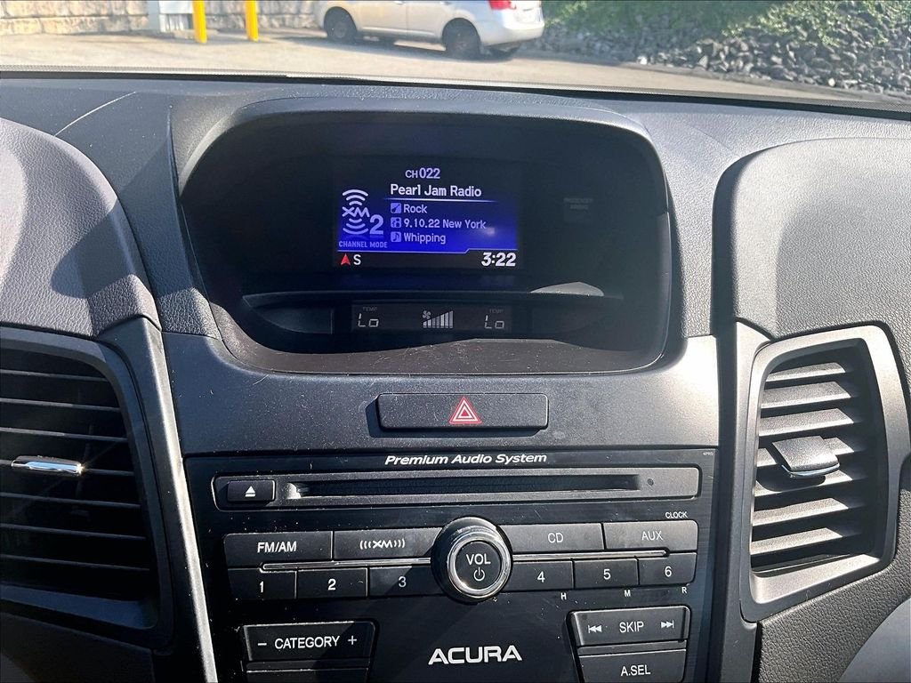 Used 2017 White Acura  image 26