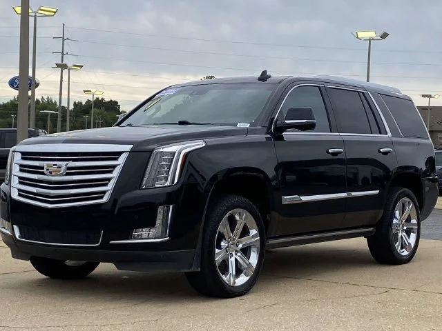 Used 2016 Black Cadillac Platinum Edition image 6