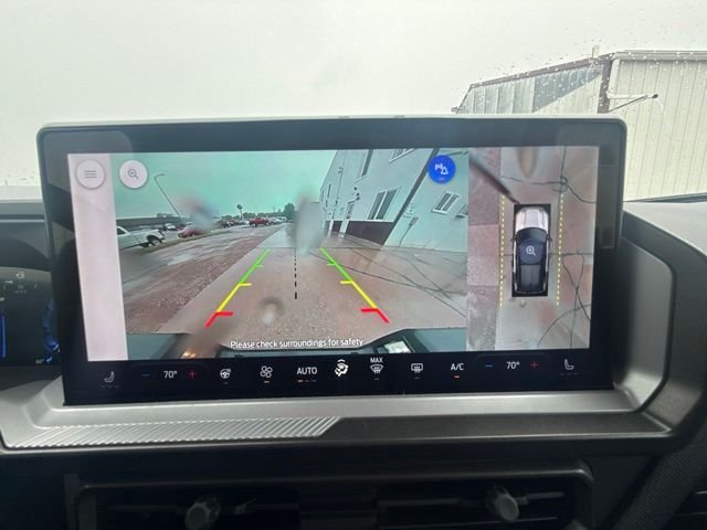 Used 2025 Gray Ford Badlands image 15