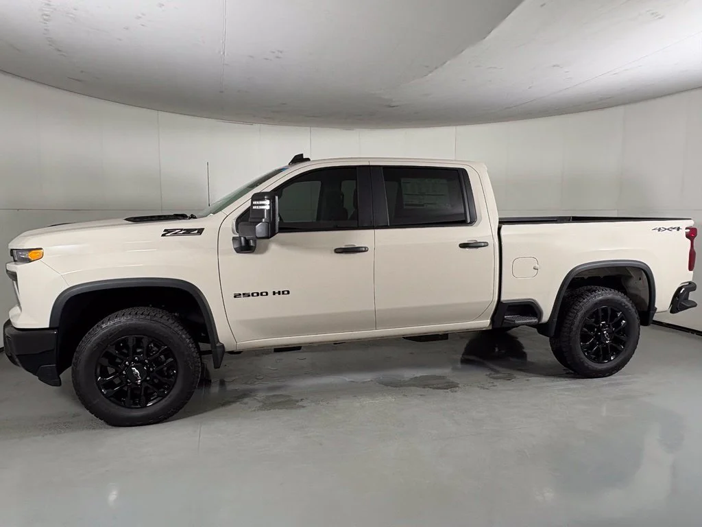 New 2026 White Sands Chevrolet Custom image 6