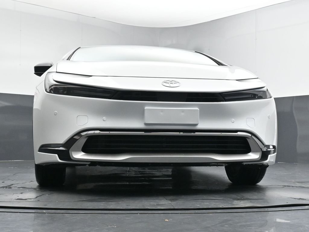 New 2026 Wind Chill Pearl <sup>1</sup> Toyota  XSE image 30