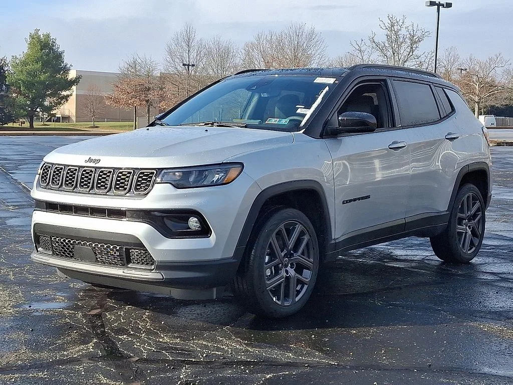 New 2026 Silver Zynith Metallic Clearcoat Jeep Limited image 2