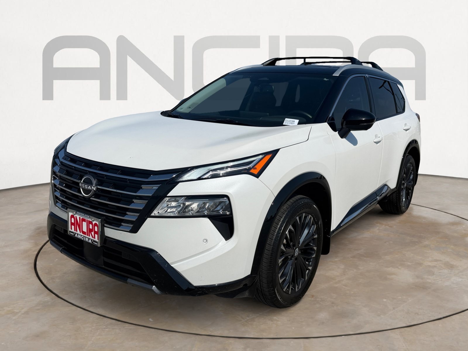 Used 2025 Everest White Pearl/Super Black Nissan Platinum image 6