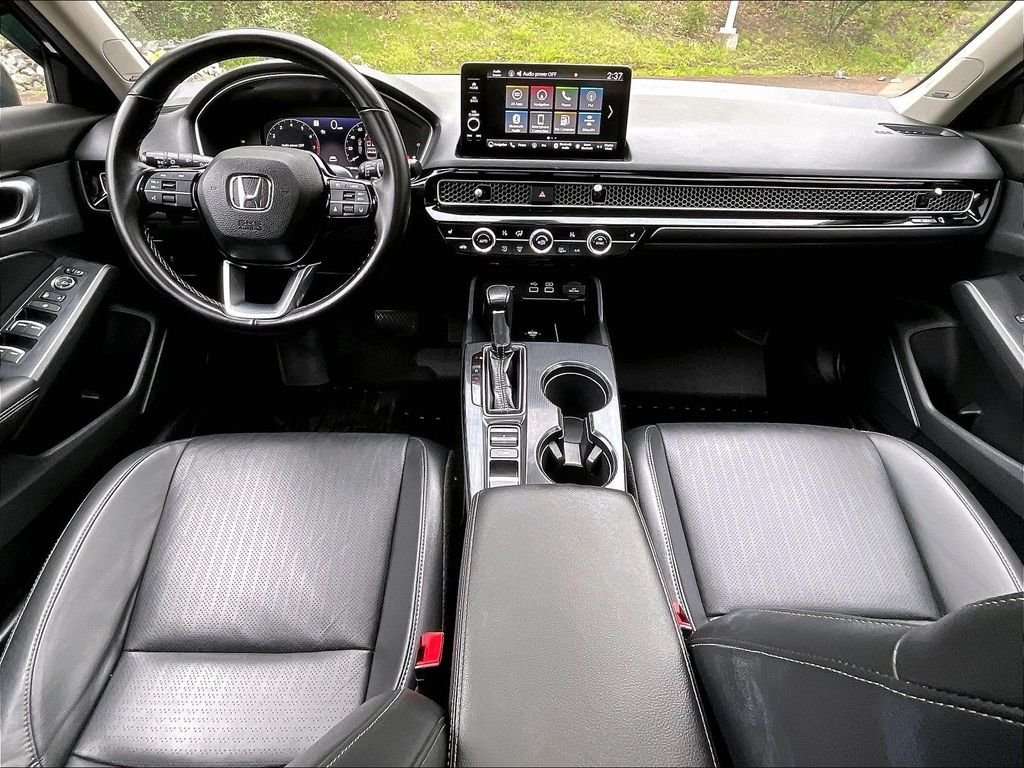 Used 2023 Black Honda Touring image 21