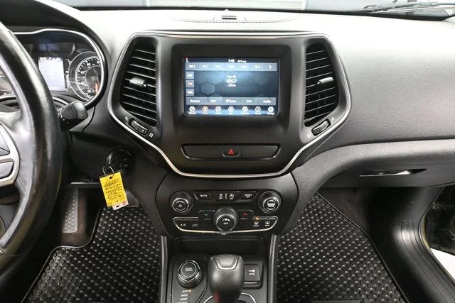 2019 Jeep Cherokee Latitude - Photo 30