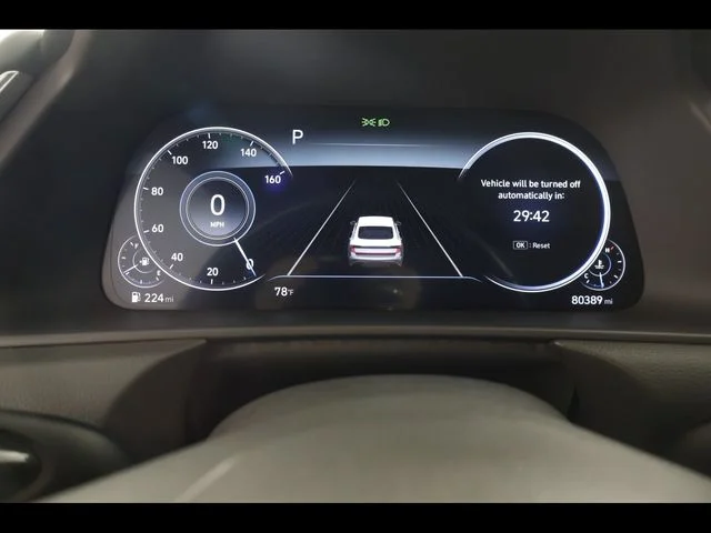 Used 2021 Black Hyundai SEL Plus image 27