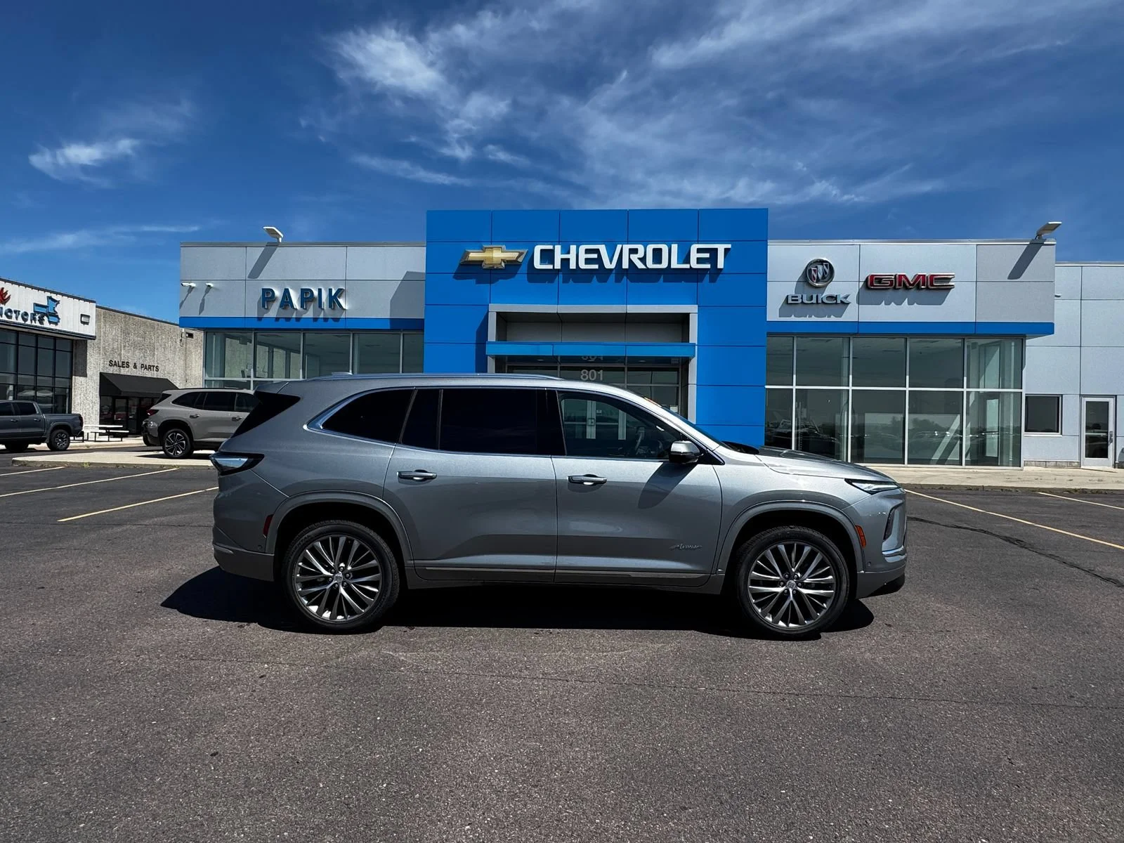 New 2026 Moonstone Gray Metallic Buick Avenir image 1