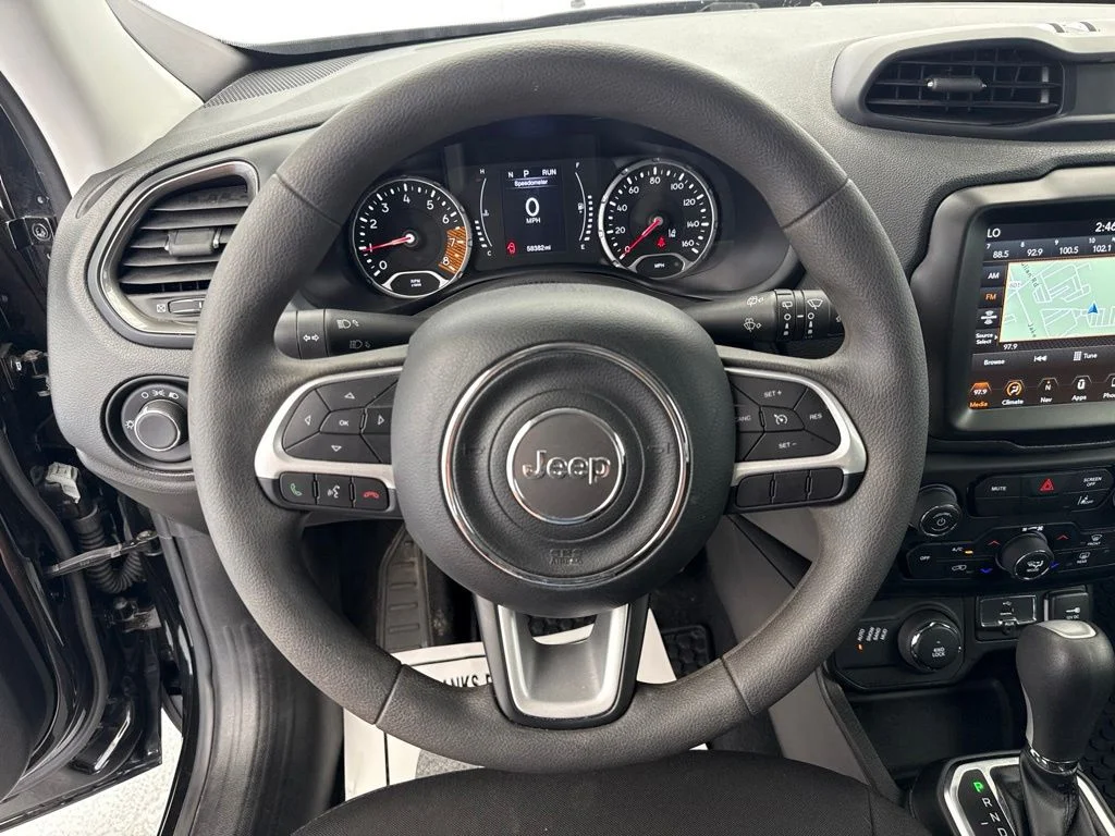 Used 2023 Black Jeep Latitude image 24
