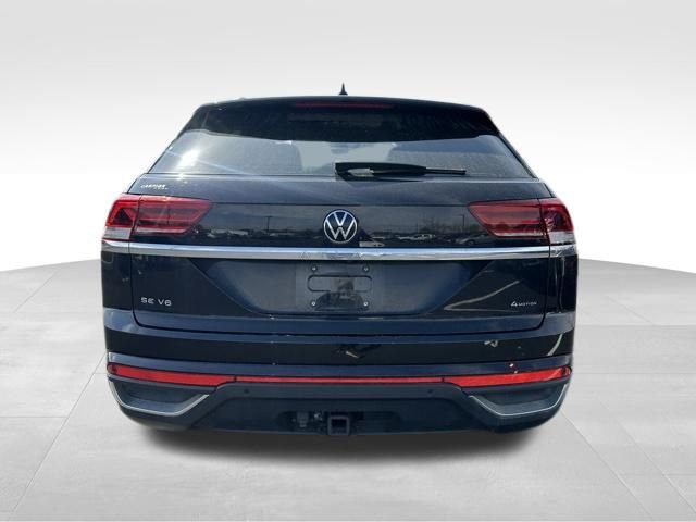 Used 2023 Deep Black Volkswagen 3.6L V6 SE w/Technology image 5
