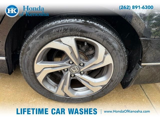 Used 2018  Honda EX image 3