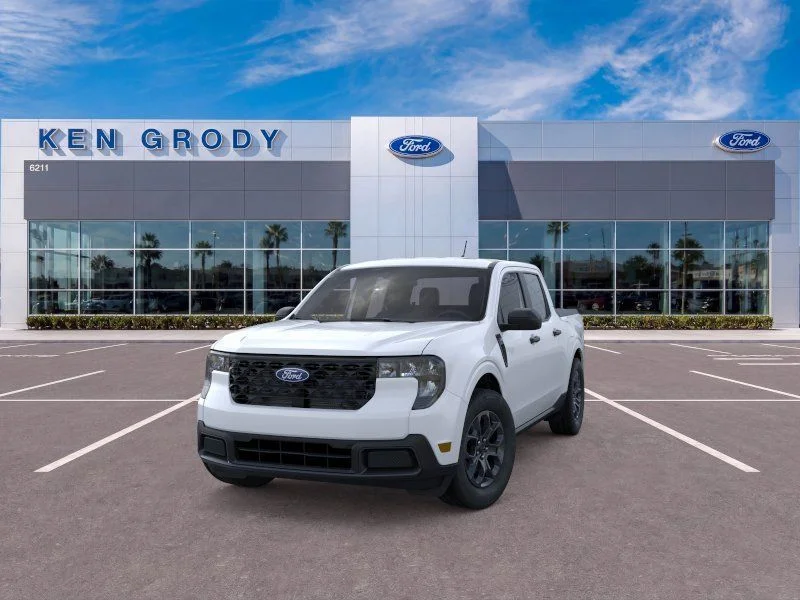 New 2026 Oxford White Ford XLT image 16