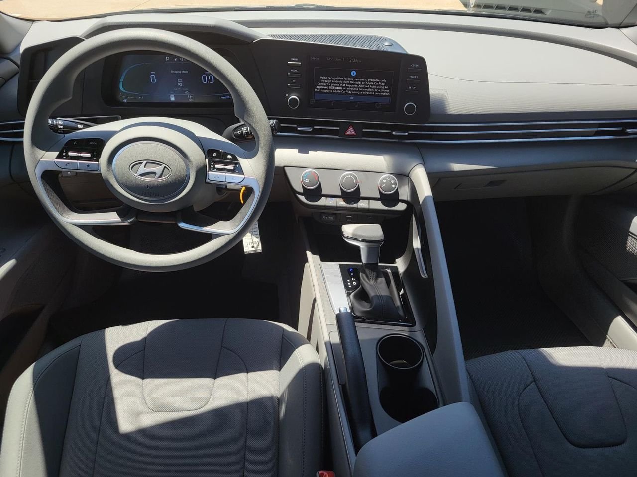 New 2026 Amazon Gray Hyundai SE image 11