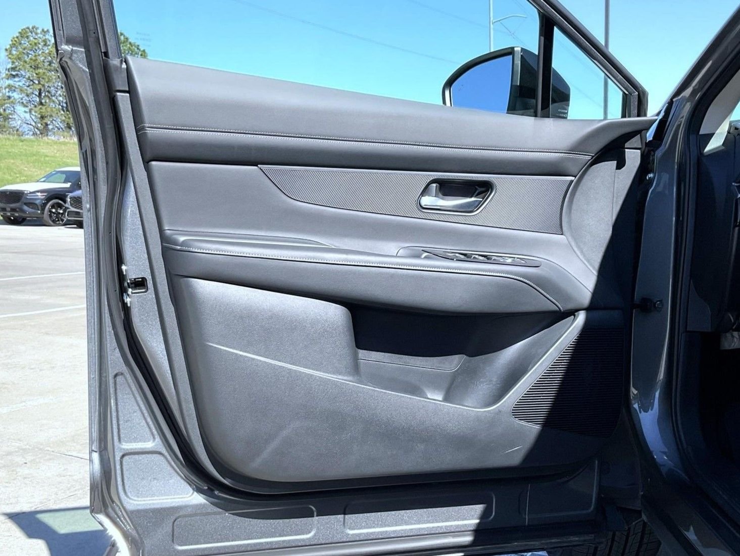 2025 Nissan Murano SV - Photo 9