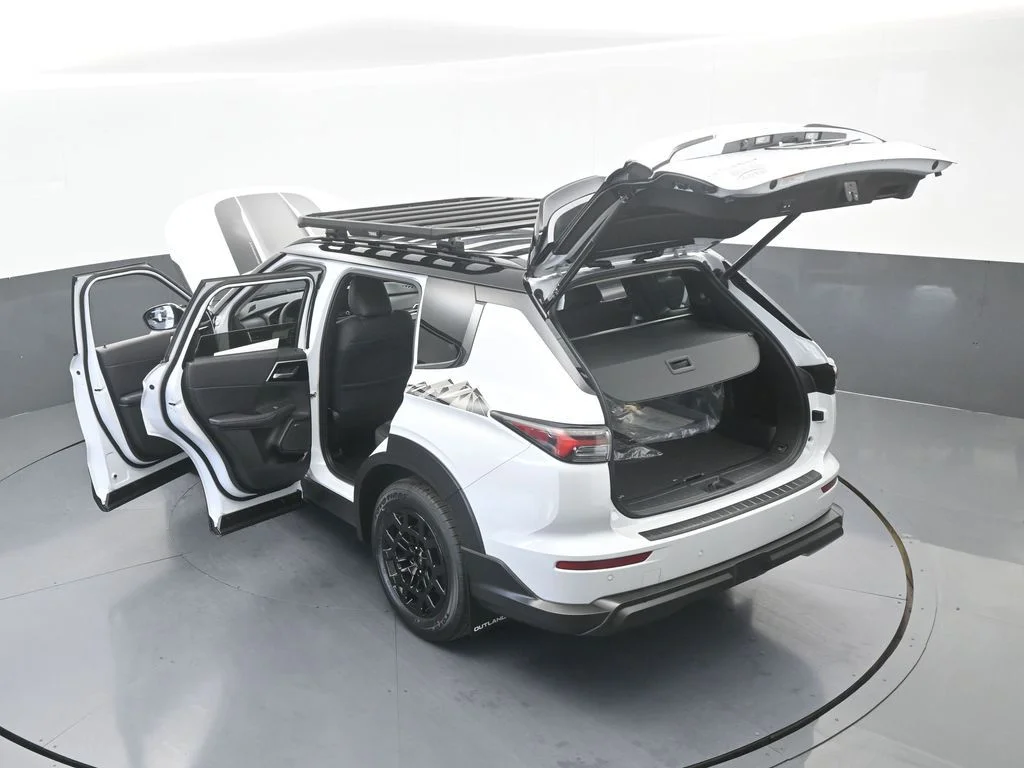 New 2026  Mitsubishi Trail Edition image 69