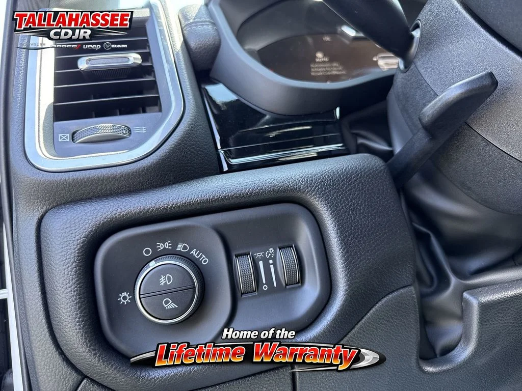 2026 RAM 1500 Laramie - Photo 35